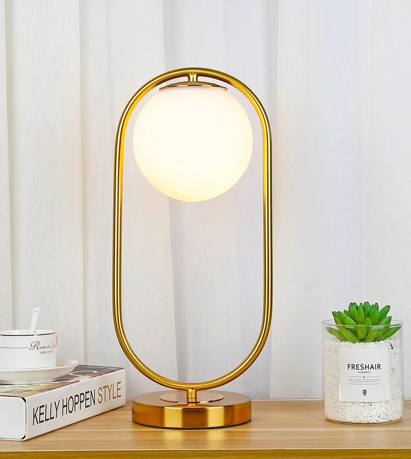 Đèn Bàn LED Bóng Thủy Tinh