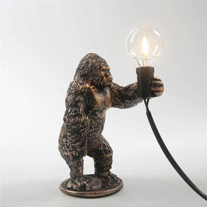 Đèn Bàn Resin Hình King Kong Nordic