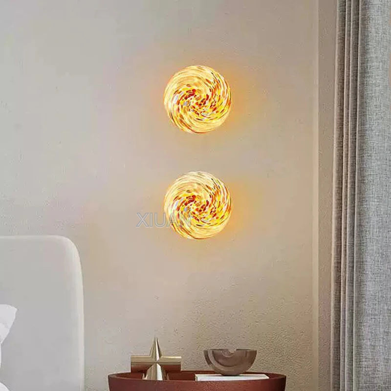 Đèn Tường Kính Màu Hình Cầu