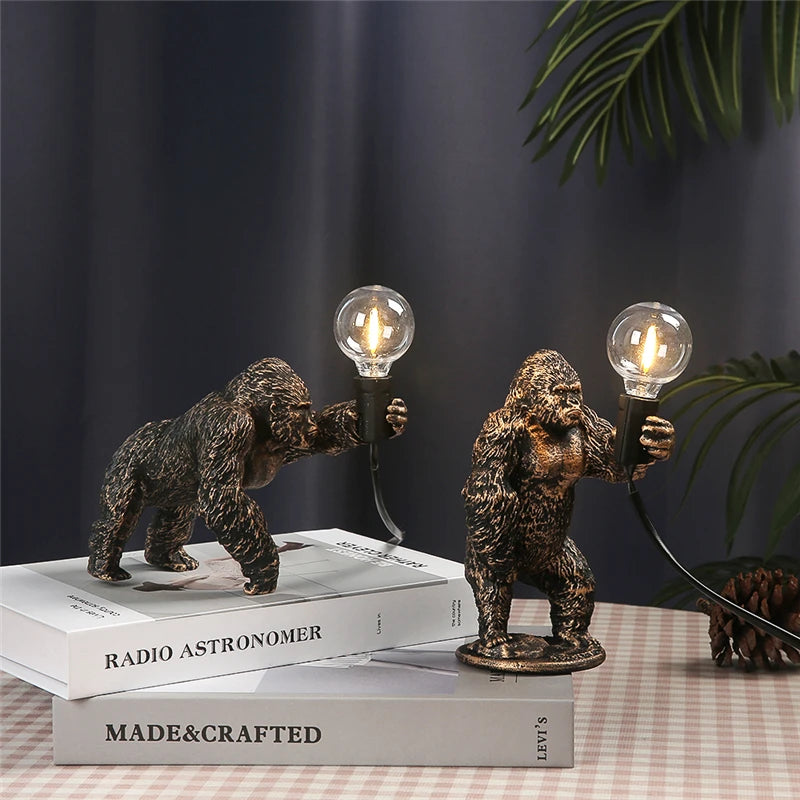 Đèn Bàn Resin Hình King Kong Nordic