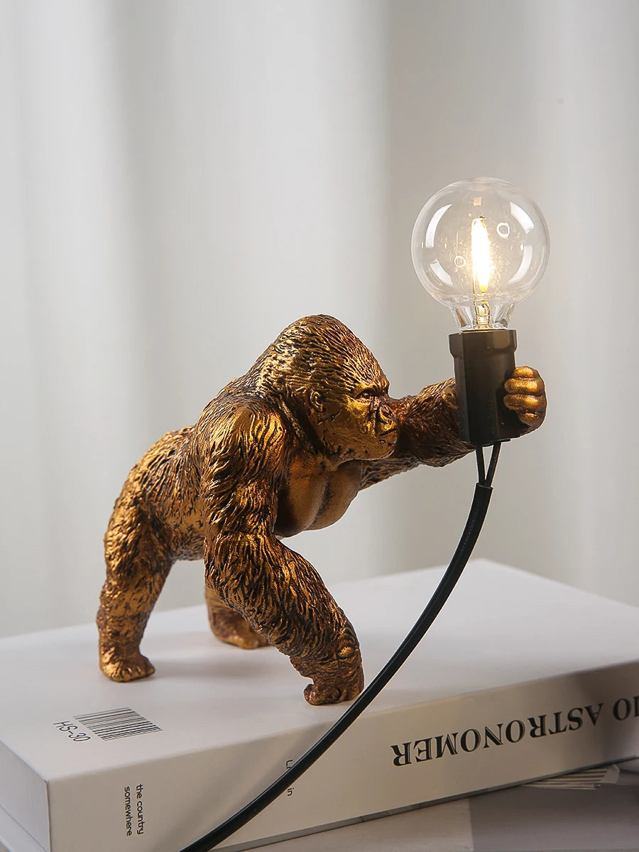 Đèn Bàn Resin Hình King Kong Nordic