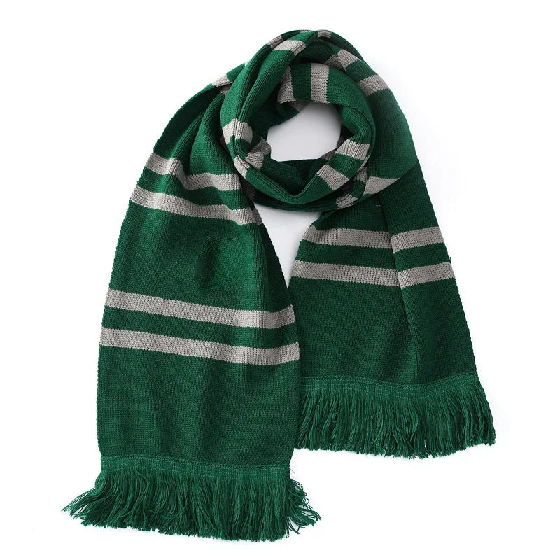 Khăn Choàng Len Học Viện Hogwarts Có Phù Hiệu
