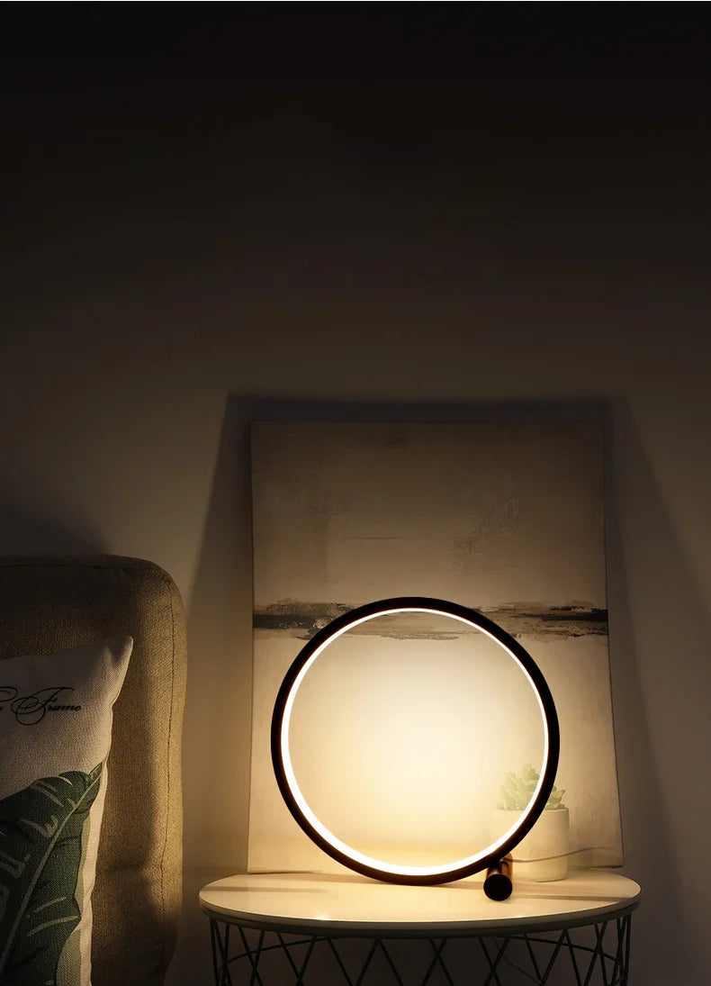 Đèn Bàn LED Hình Vòng Tròn