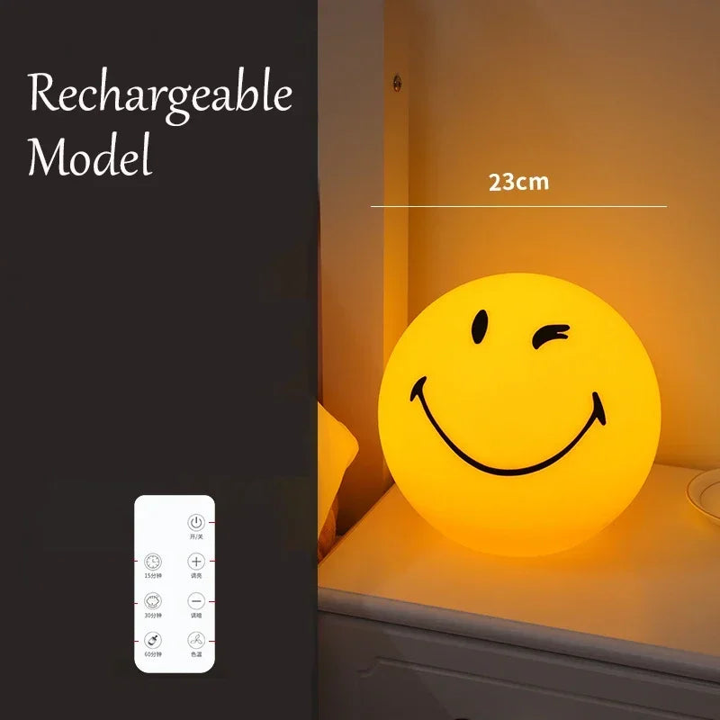 Đèn Ngủ Mặt Cười Wink Sphere