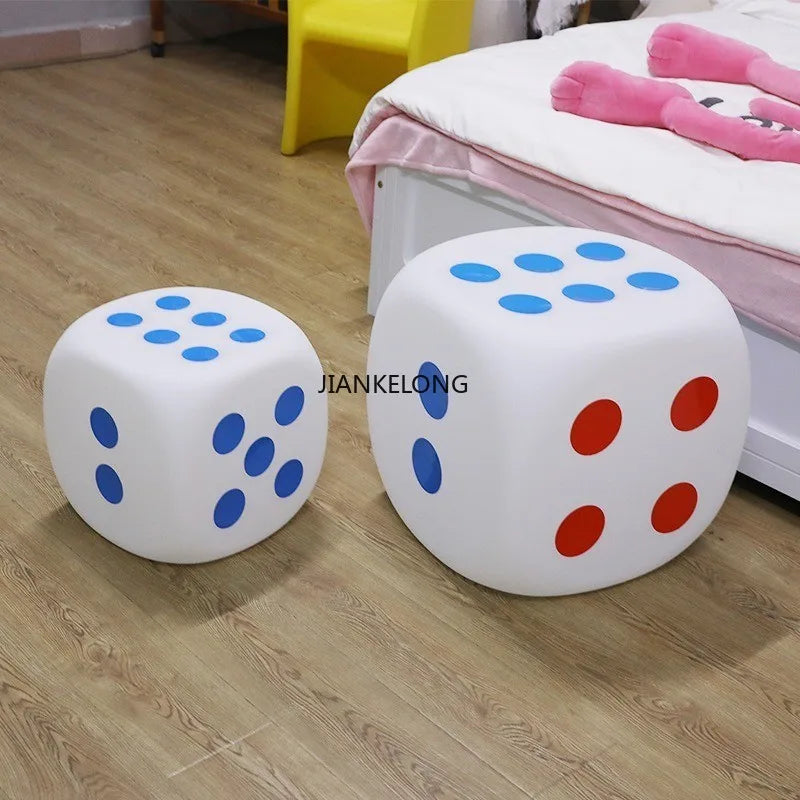 Đèn LED Hình Khối Xúc Xắc