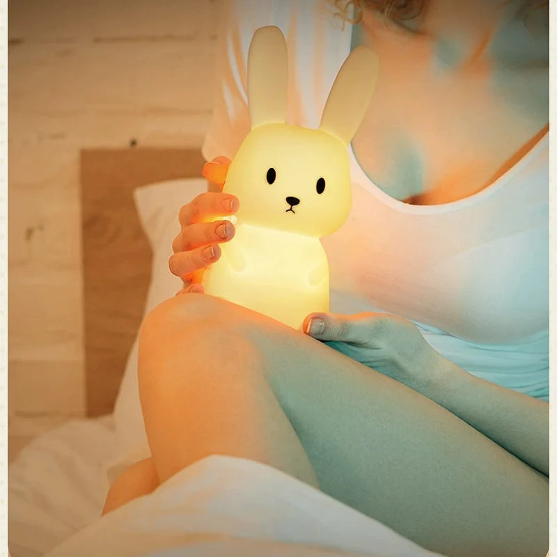 Đèn Ngủ LED Hình Thỏ Silicone