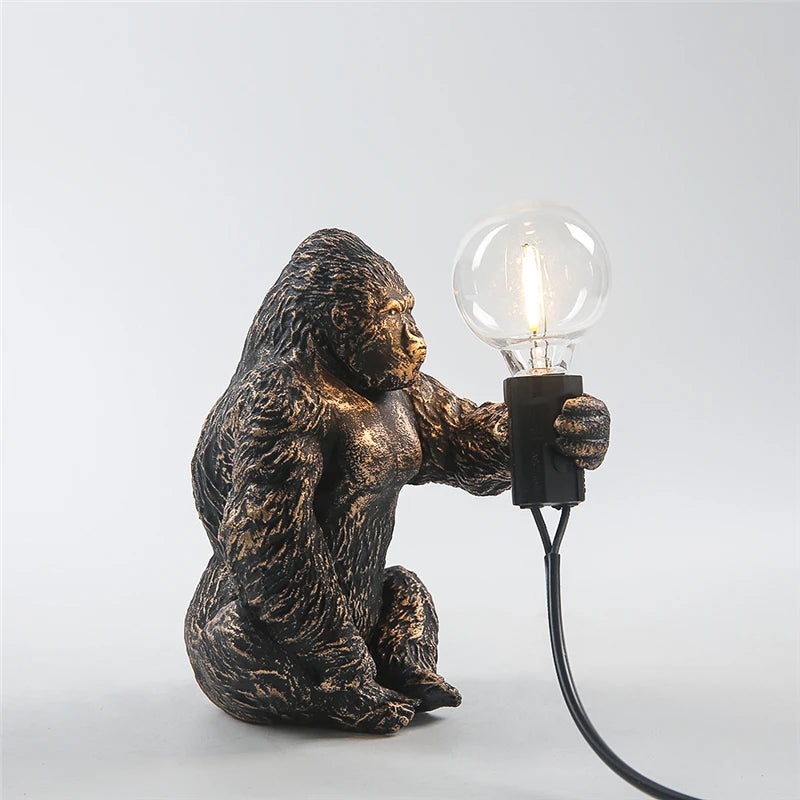 Đèn Bàn Resin Hình King Kong Nordic