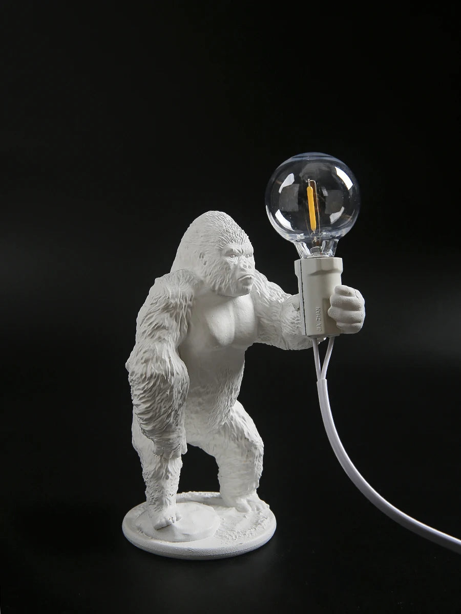 Đèn Bàn Resin Hình King Kong Nordic