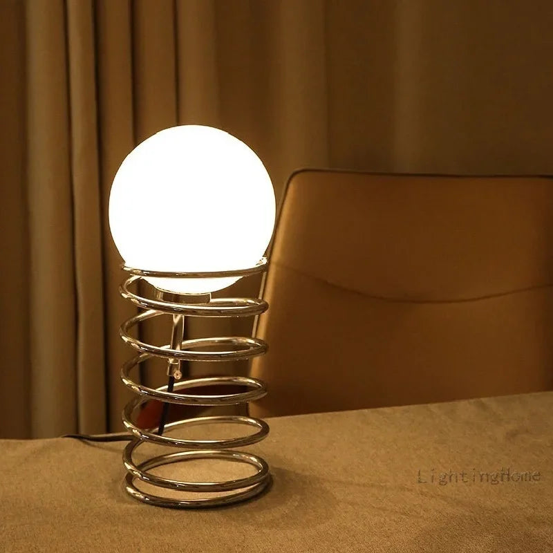 Đèn Bàn Thủy Tinh Phong Cách Bauhaus