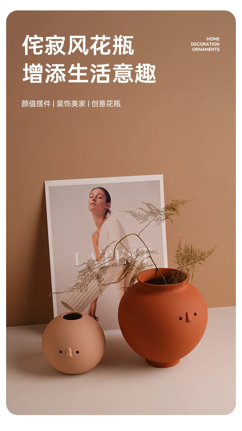 Bình Hoa Gốm Sứ Khuôn Mặt Hoạt Hình