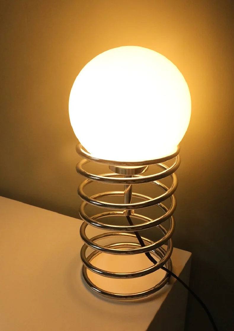 Đèn Bàn Thủy Tinh Phong Cách Bauhaus