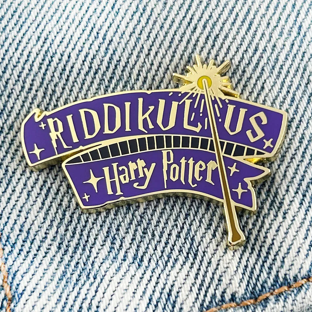 Pin Cài Áo Phép Thuật Riddikulus Harry Potter