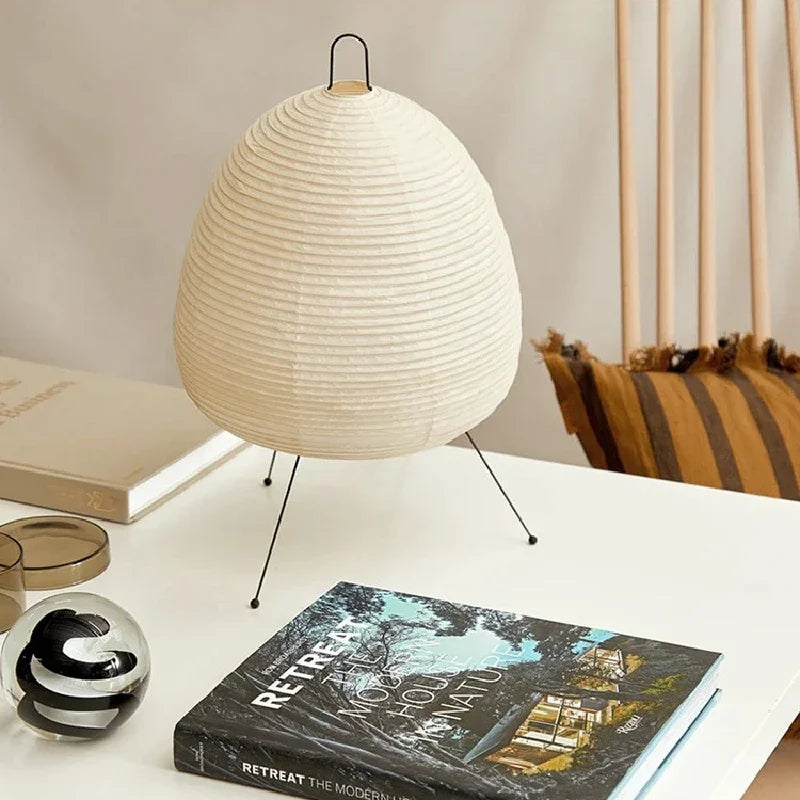 Đèn Bàn LED Giấy Xuyên Sáng