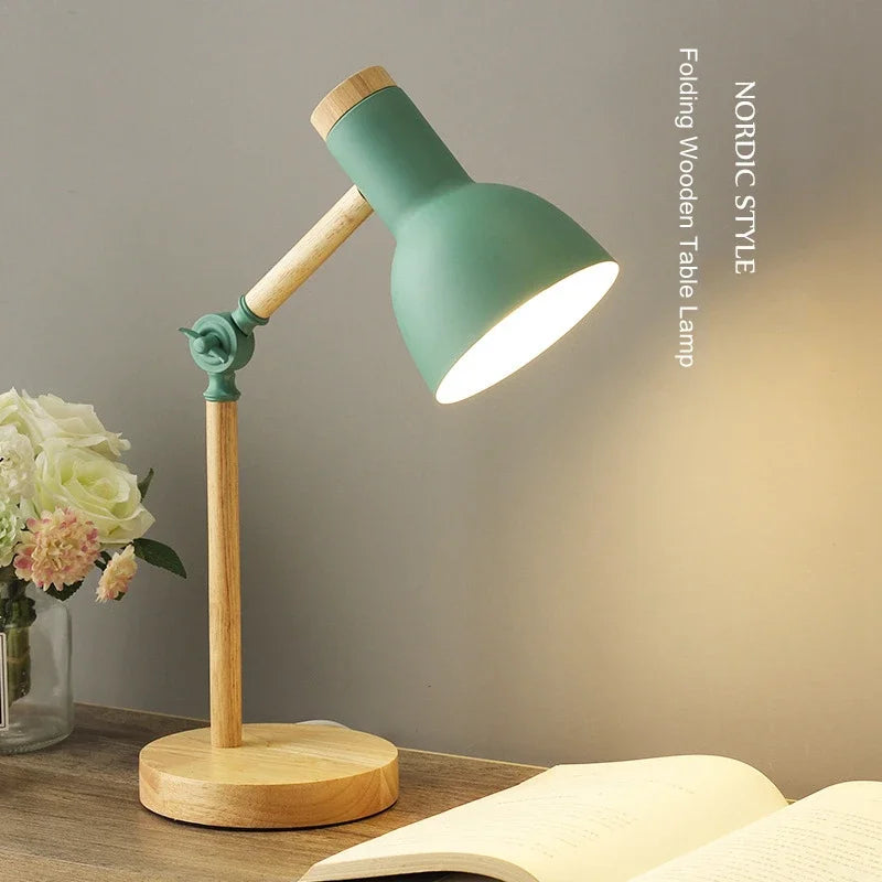 Đèn Bàn LED Gỗ Phong Cách Nordic